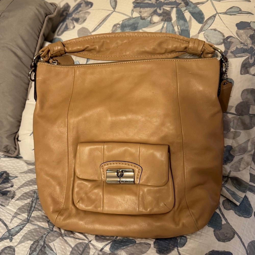 NWOT Coach Kristin Leather Hobo Bag